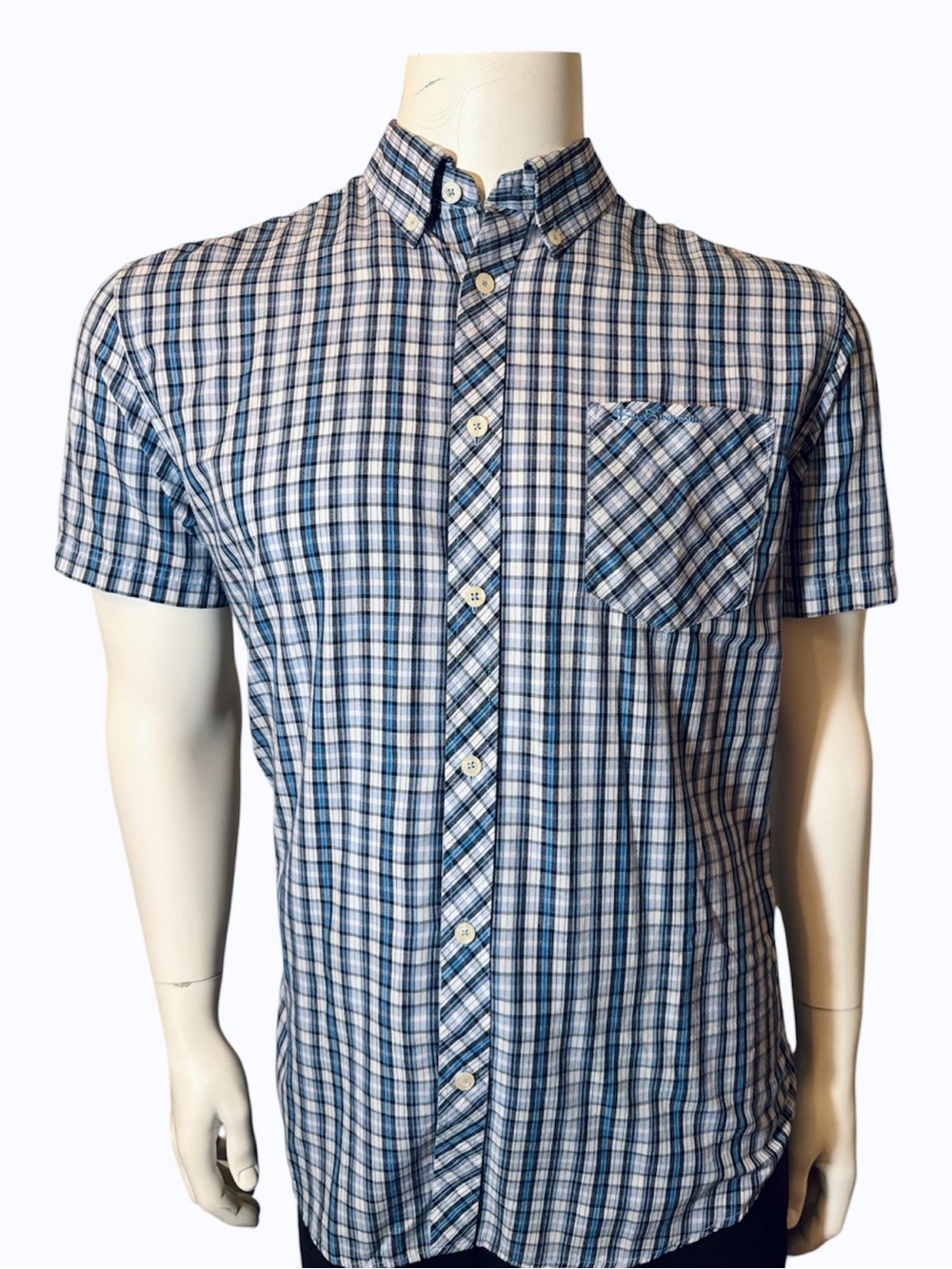 Ben Sherman Blue and White Plaid Short-Sleeve Button-Down Shirt
